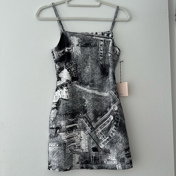 Superdown x Revolve Mini Dress - Picture 3 of 6